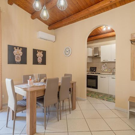 Le Tre Pigne Villa Floridia Exterior photo